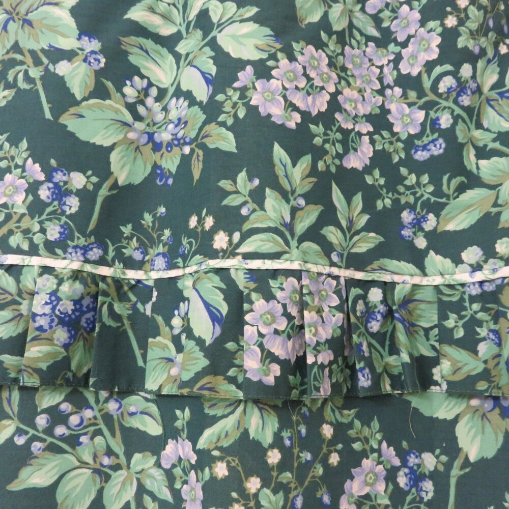 Vintage EUC Laura Ashley Bramble Shower Curtain w/ Ruffle 70"x 74" - Picture 3 of 8